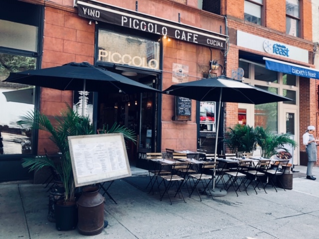 piccolo-café-in-new-york-Piccolo_Café_a_New_York4.jpeg