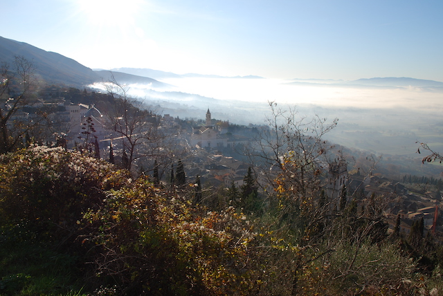 assisi-is-a-town-of-italy-santa_chiara.JPG