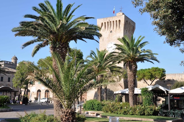 italy--riviera-del-conero-PORTO_RECANATI_MASSIMO_PAOLUCCI_30.jpg