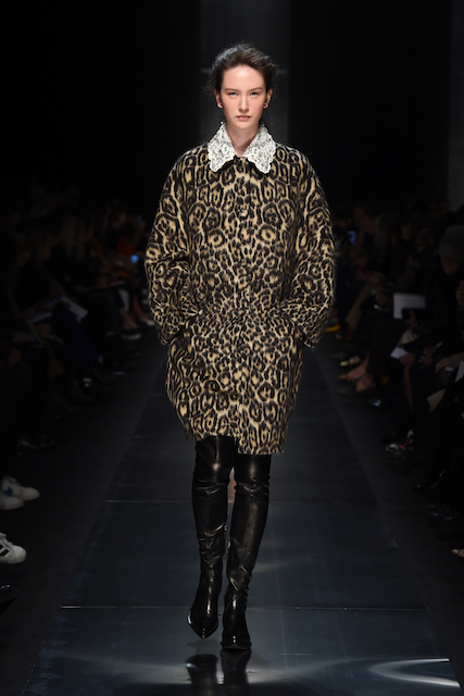 milano-fashion-week-ermanno-scervino-WOMAN_FW1920_10.jpg