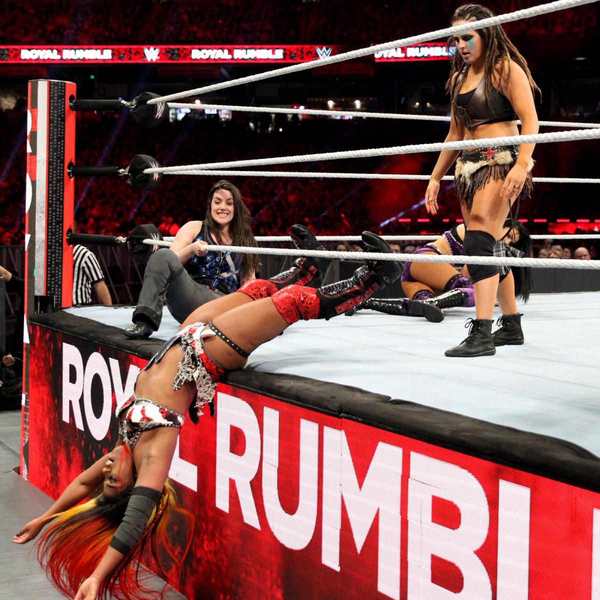 royal-rumble-2019-218_RR_01272019ej_5885--4f84d3e07cf0ff07e7fe2bb2080b672d.jpg