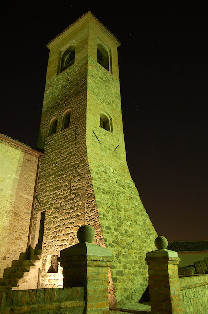 arqua-petrarca-is-beautiful-villages-in-italy-campanile_oratorio_SS._TrinitÖ.jpg