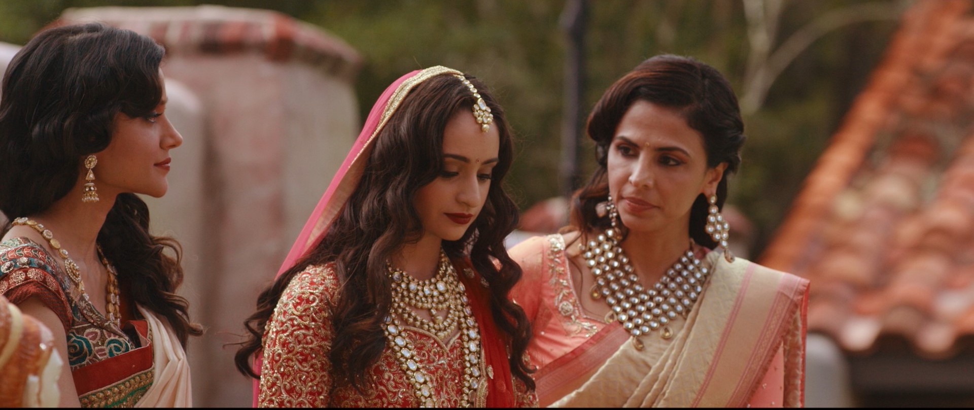 movie-draupadi-unleashed-Draupdai_-_3_Women_wedding_still_shot.jpg