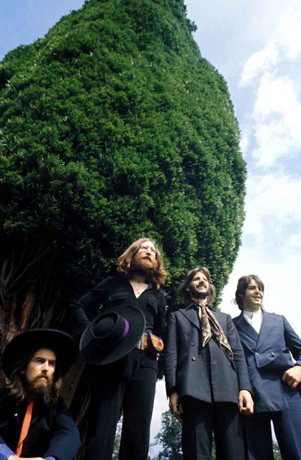 beatles-new-album-Beatles_album_e_tour_-_Immagini5.jpg