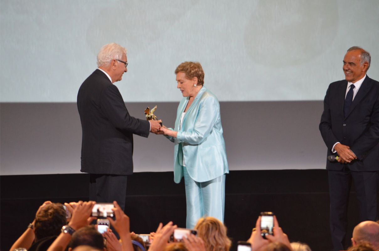 venice-film-festival-2019---award-to-julie-andrews-julies_andrews_(36).jpg