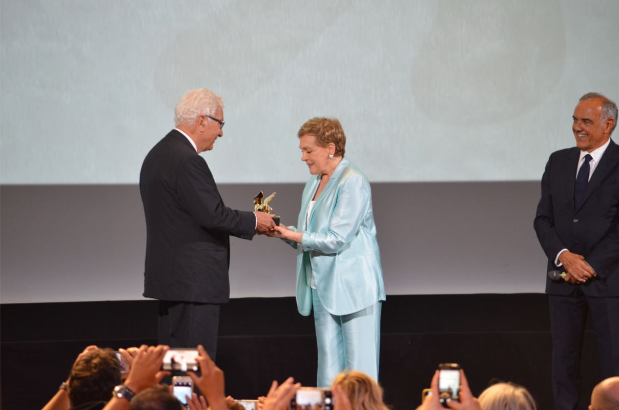 venice-film-festival-2019---award-to-julie-andrews-julies_andrews_(37).jpg