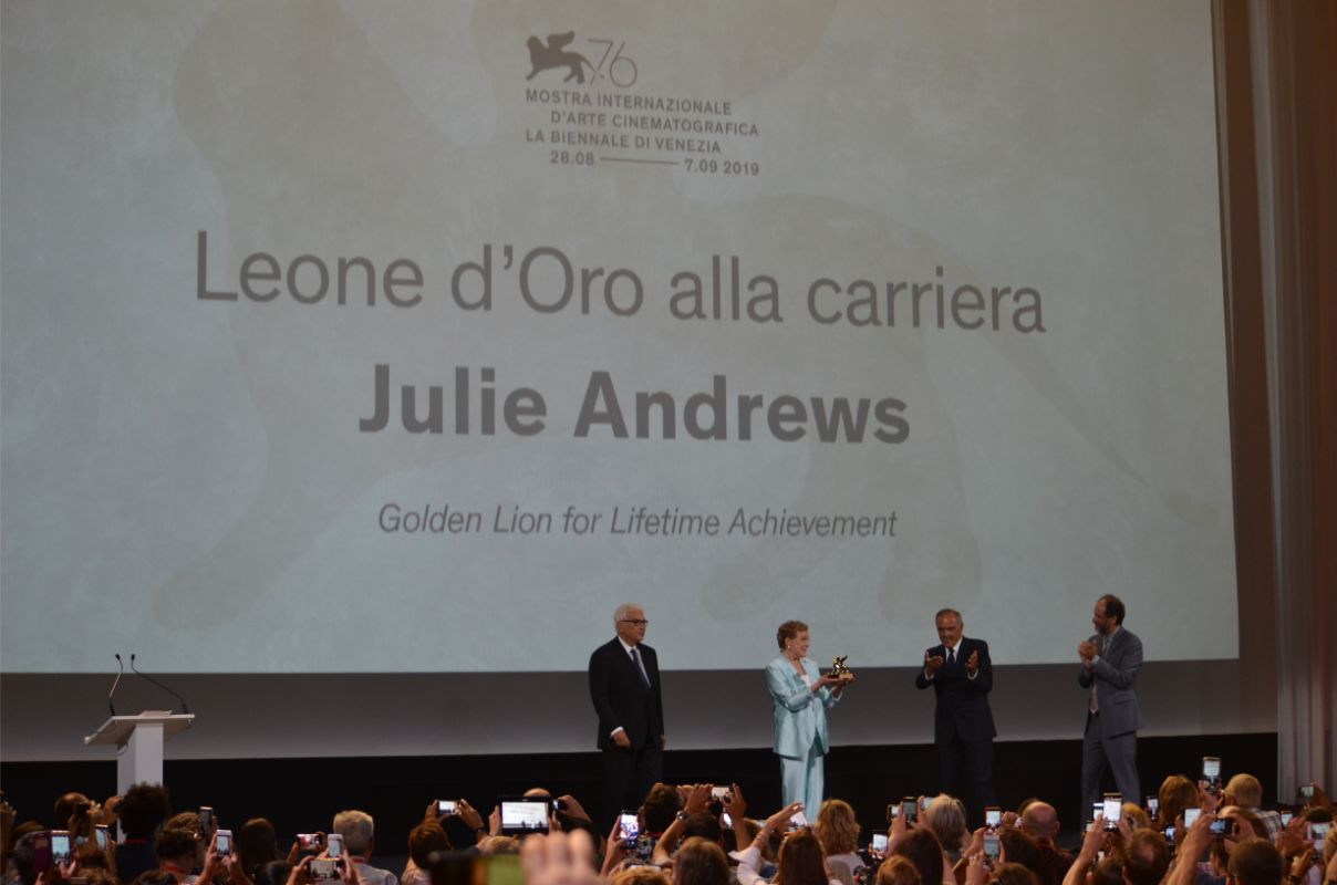 venice-film-festival-2019---award-to-julie-andrews-julies_andrews_(41).jpg