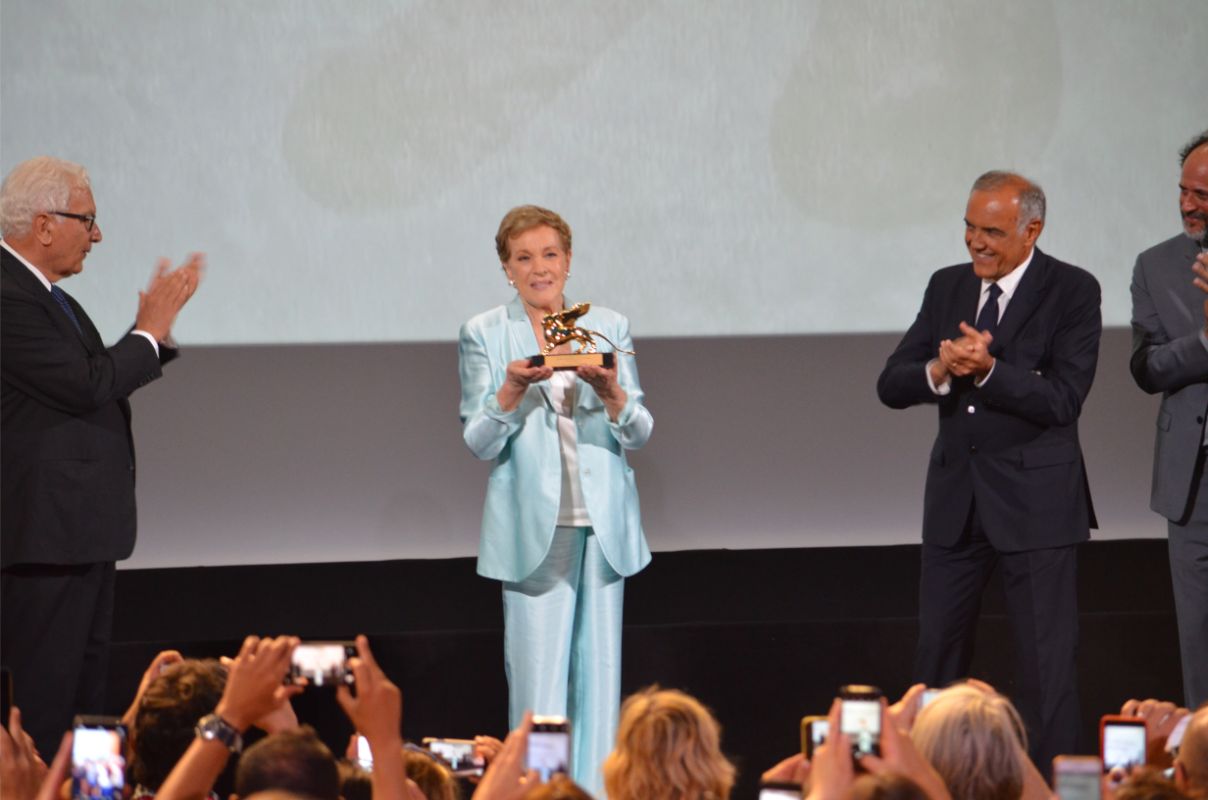 venice-film-festival-2019---award-to-julie-andrews-julies_andrews_(46).jpg