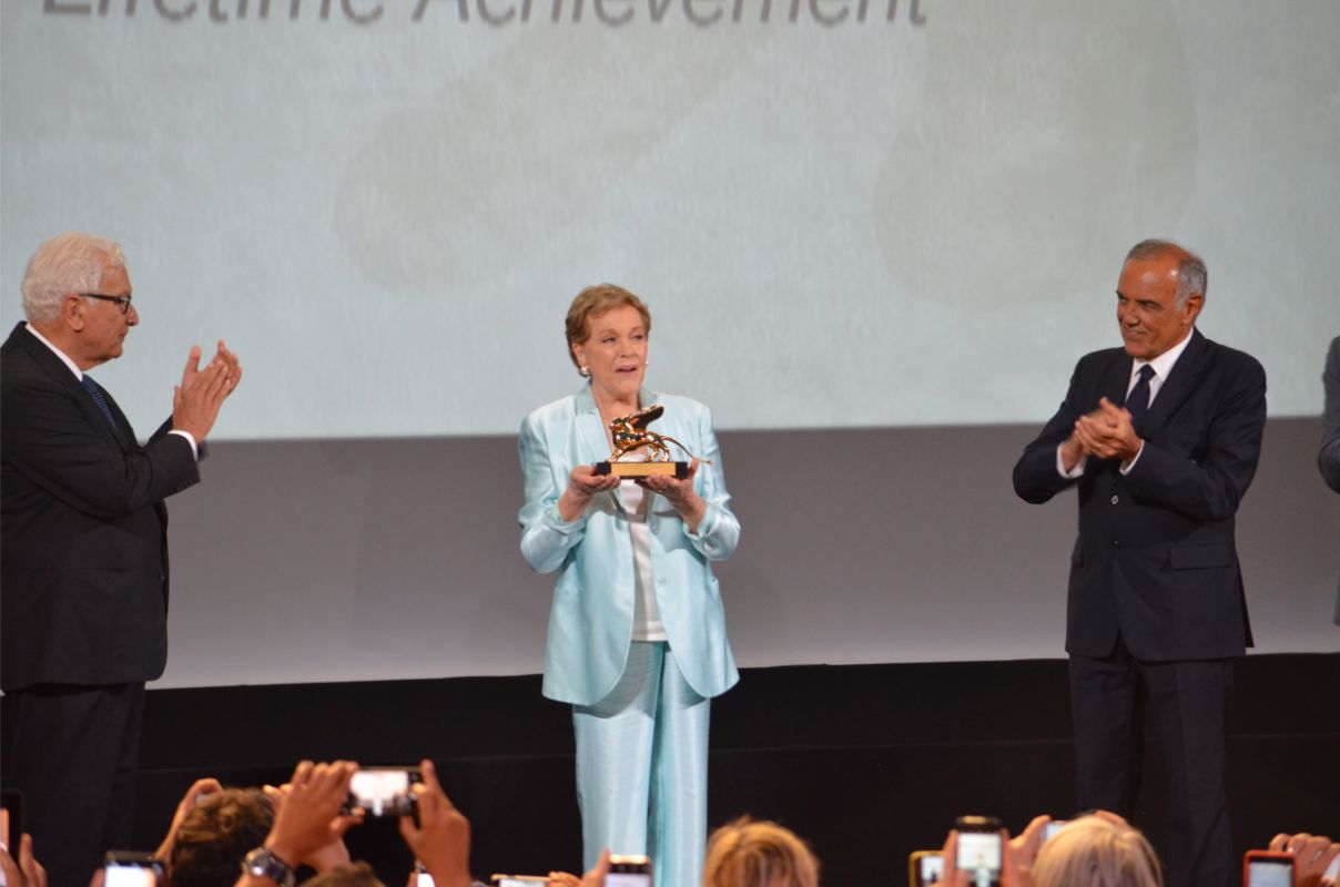 venice-film-festival-2019---award-to-julie-andrews-julies_andrews_(48).jpg