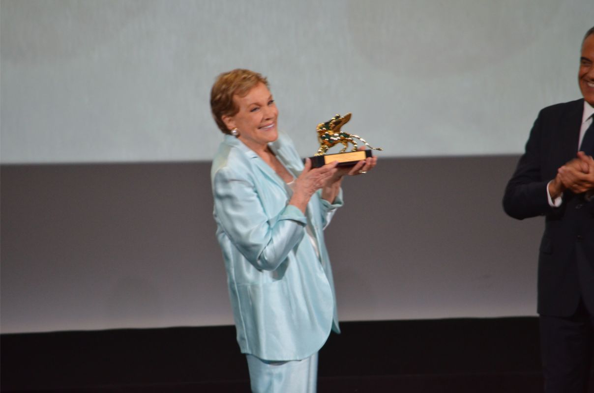 venice-film-festival-2019---award-to-julie-andrews-julies_andrews_(74).jpg