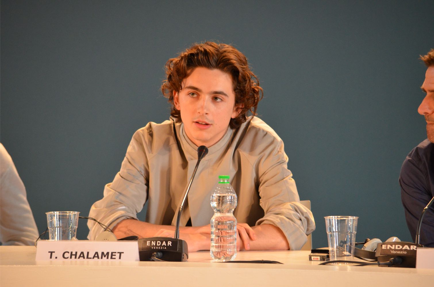 venice-film-festival-2019---movie-the-king-wih--timothée-hal-chalamet-and-robert-pattinson-the_king_(50).jpg