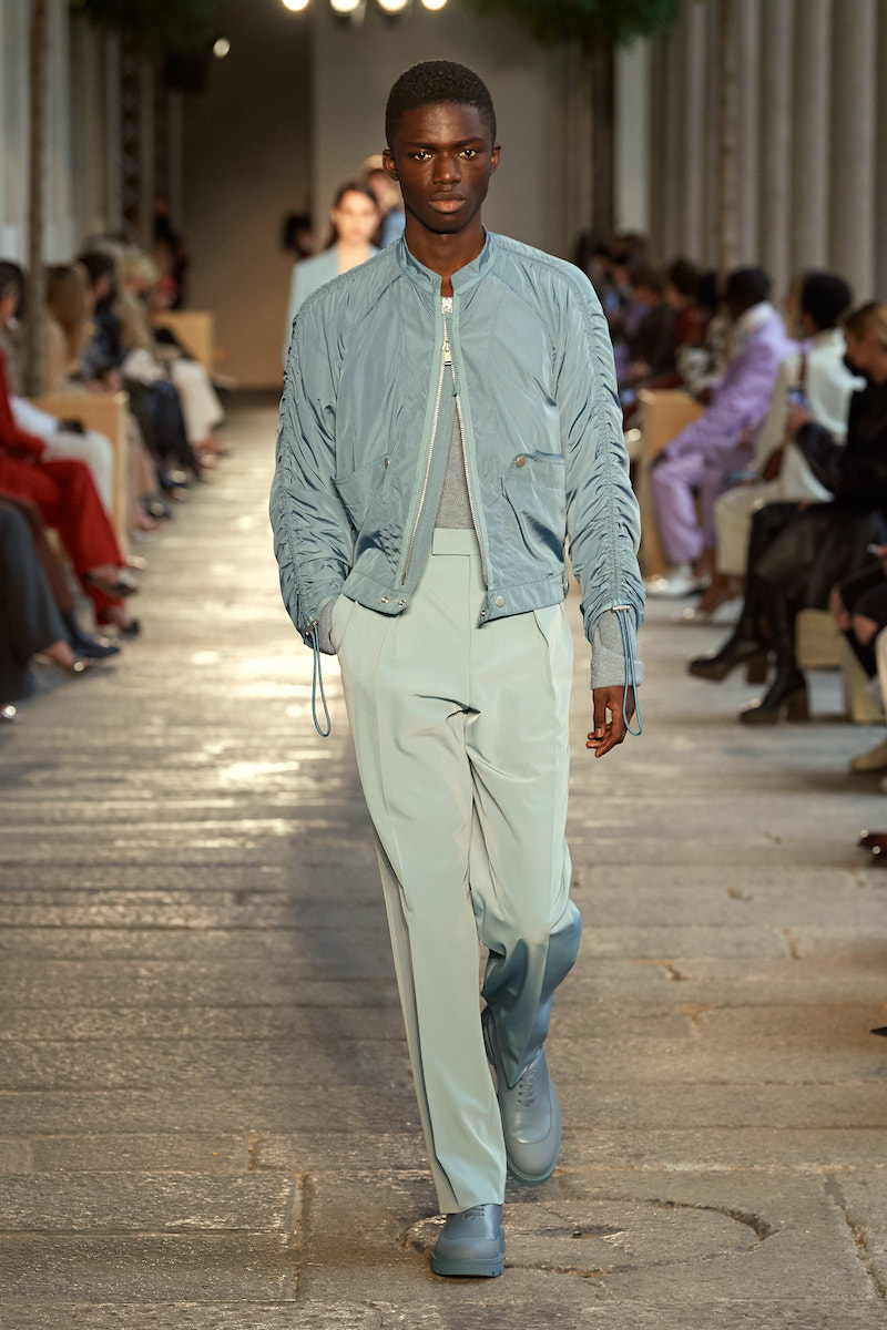 milan-fashion-week--hugo-boss-spring-summer-2021-collection-HBME_110_S21SR_FS_Milan_01_Runway_15_sRGB.jpg