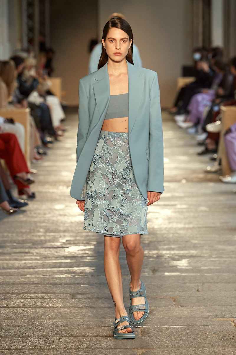 milan-fashion-week--hugo-boss-spring-summer-2021-collection-HBME_110_S21SR_FS_Milan_01_Runway_16_sRGB.jpg