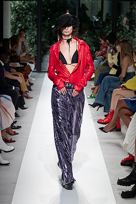 milan-fashion-week--philosophy-di-lorenzo-serafini-spring-summer-2022-collection-milan-fashion-week--philosophy-di-lorenzo-serafini-spring-summer-2022-collection_(22).jpg