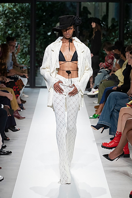 milan-fashion-week--philosophy-di-lorenzo-serafini-spring-summer-2022-collection-milan-fashion-week--philosophy-di-lorenzo-serafini-spring-summer-2022-collection_(25).jpg