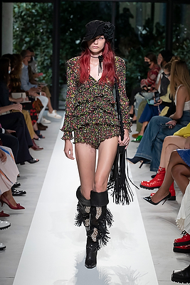 milan-fashion-week--philosophy-di-lorenzo-serafini-spring-summer-2022-collection-milan-fashion-week--philosophy-di-lorenzo-serafini-spring-summer-2022-collection_(40).jpg