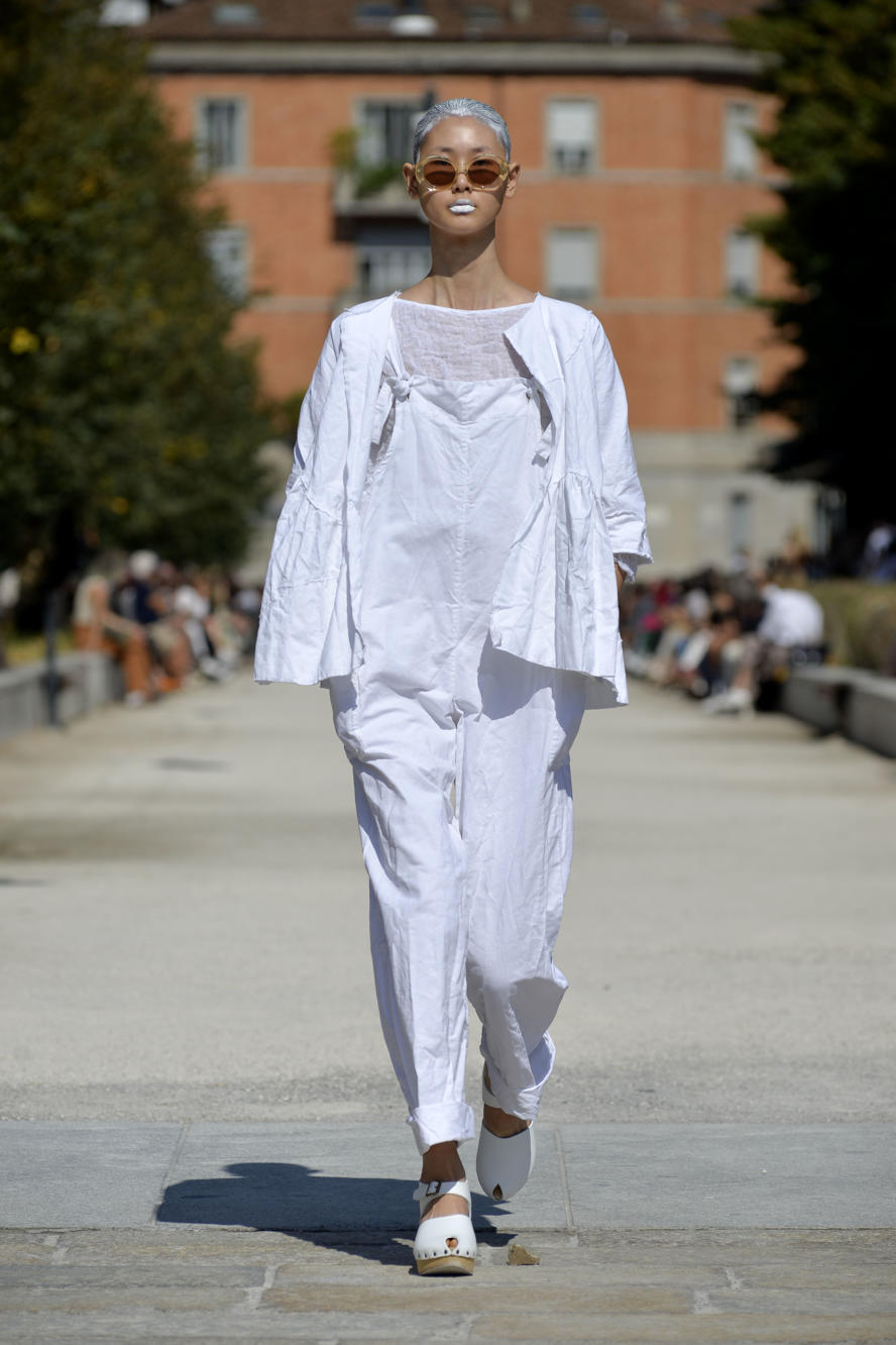 milan-fashion-week--daniela-gregis-spring-summer-2023-collection-11...daniela_gregis...rossella...p_e_2023.jpg