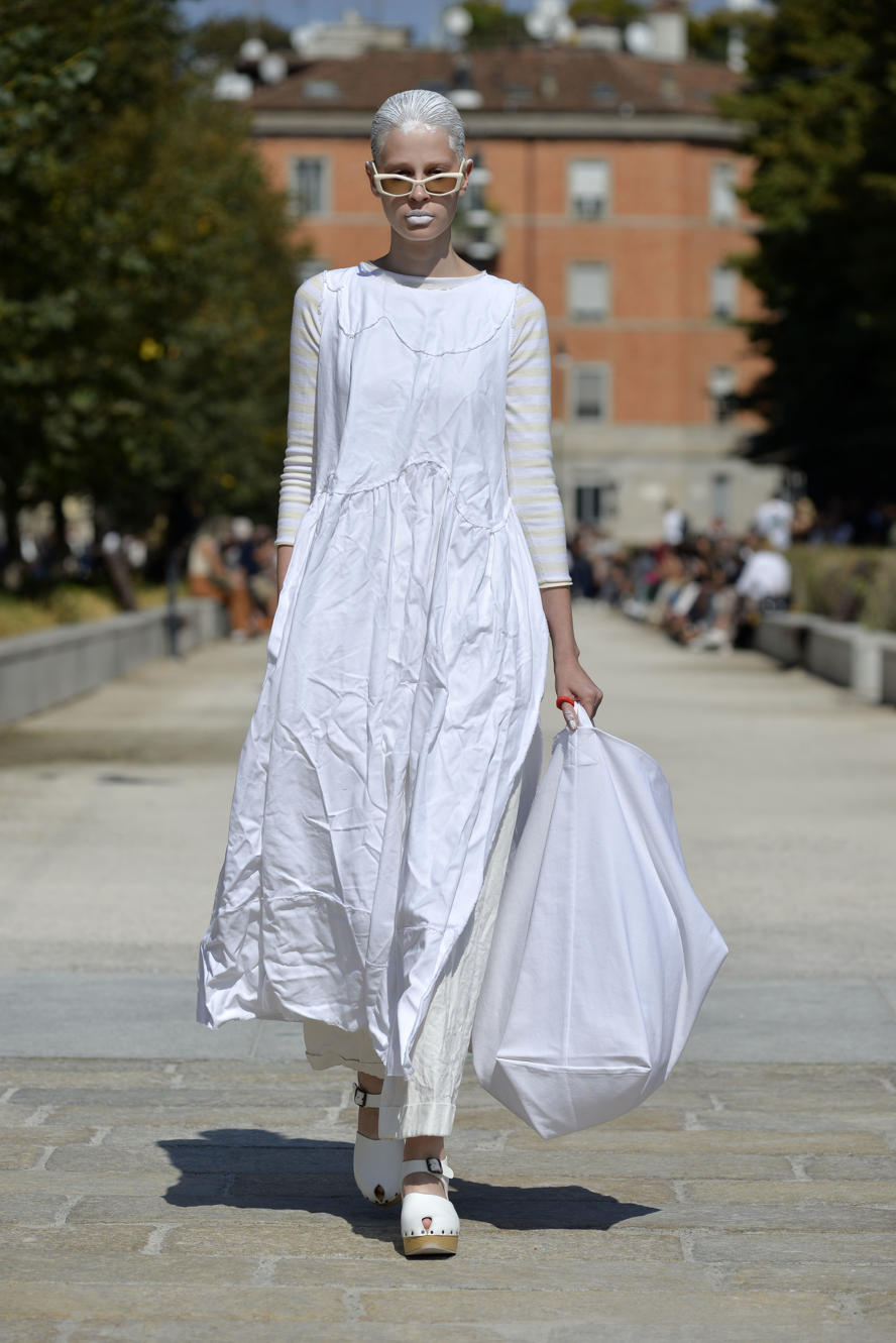 milan-fashion-week--daniela-gregis-spring-summer-2023-collection-12...daniela_gregis...rossella...p_e_2023.jpg