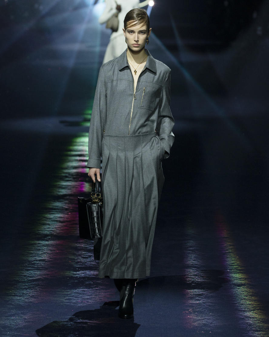 milan-fashion-week--fendi-autumn-winter-2024-collection-Look_16.jpg