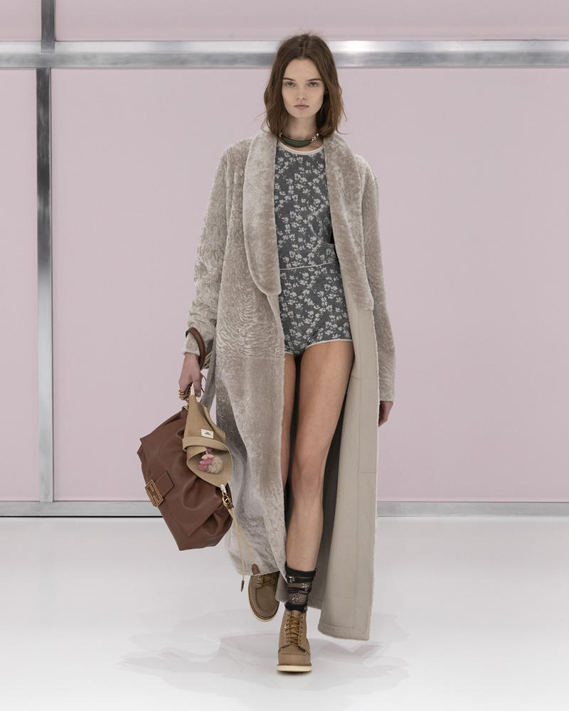 milan-fashion-week--fendi-spring-summer-2025-collection-Fendi_SS25_39.jpg