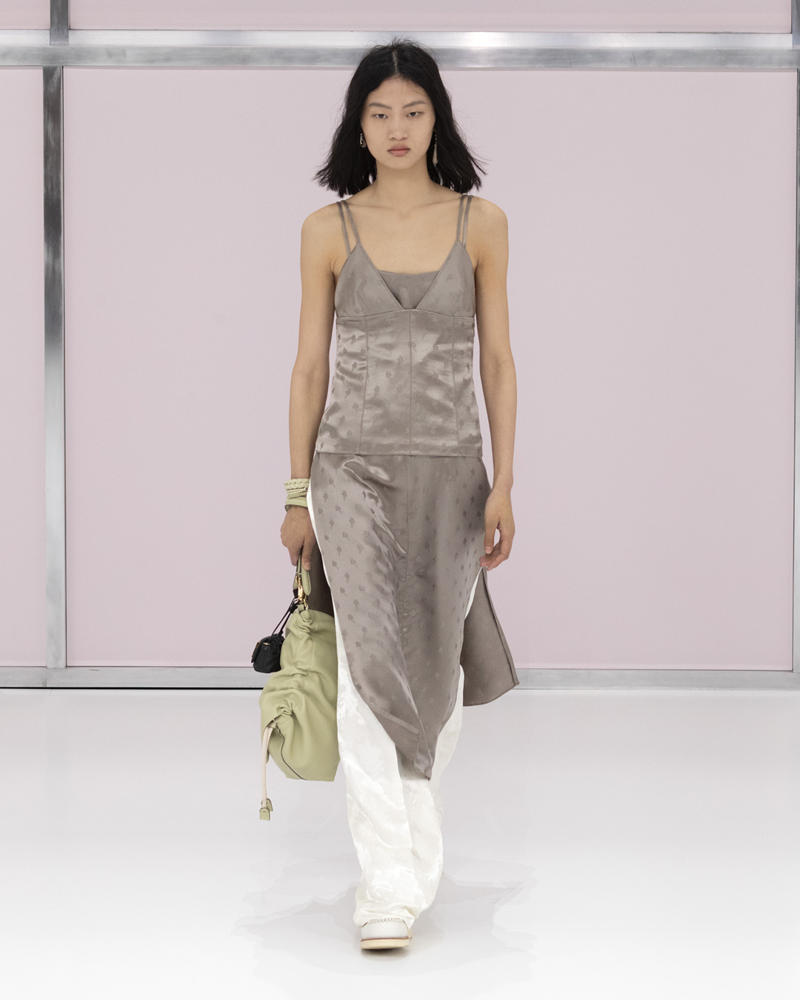 milan-fashion-week--fendi-spring-summer-2025-collection-Fendi_SS25_40.jpg