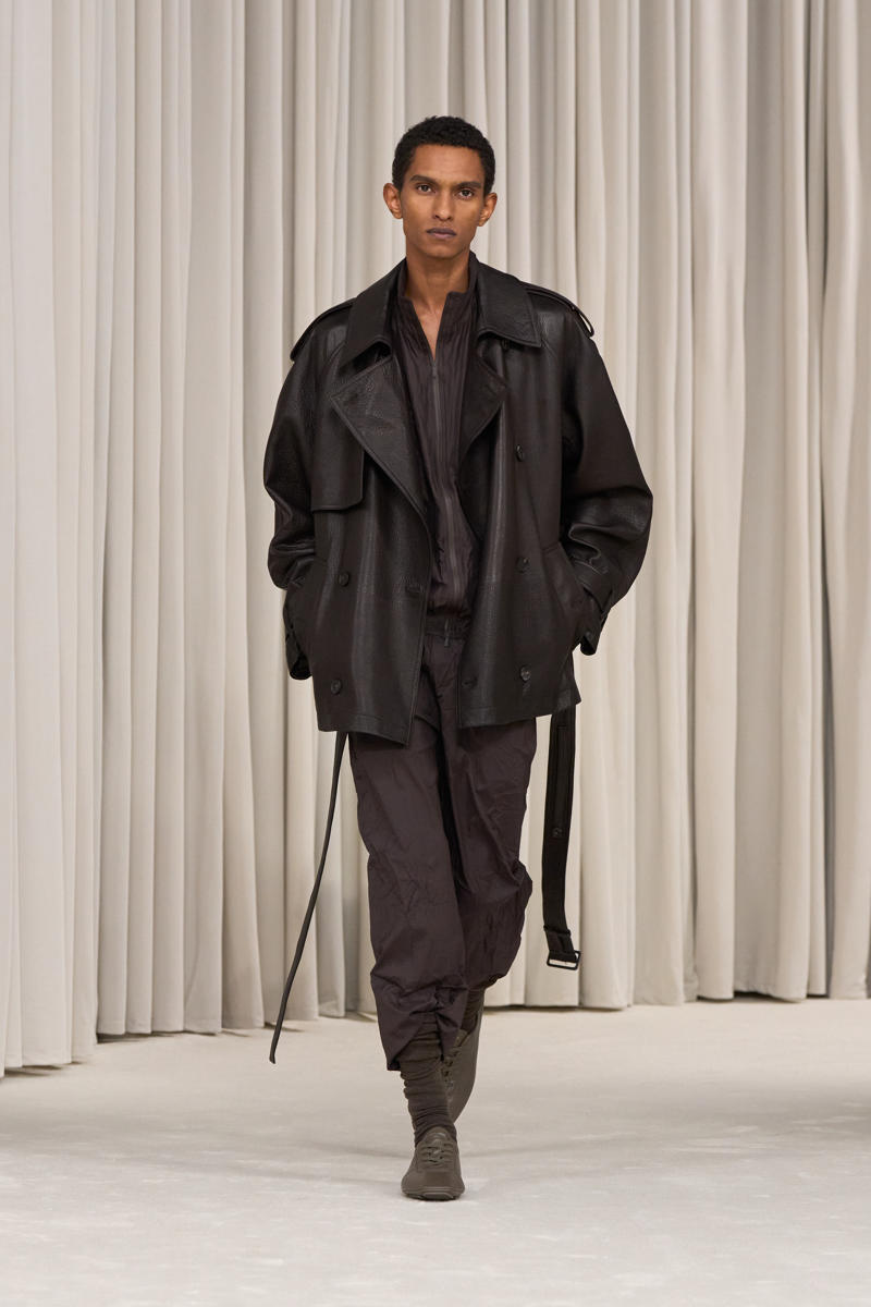 milan-fashion-week--salvatore-ferragamo-spring-summer-2025-collection-Ferragamo_-_SS25_-_LOOK_18.jpg